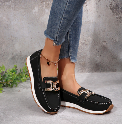 Vesara - Chic Diamond Buckle Loafers