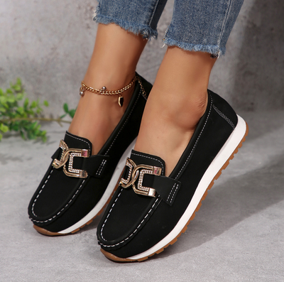 Vesara - Chic Diamond Buckle Loafers