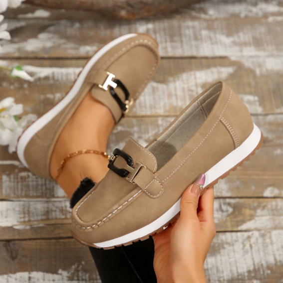 Aderyn - Connected Chain Loafers